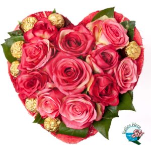 Cuore di rose rosse e rosa